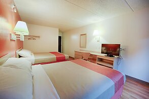 Motel 6 Albany, NY