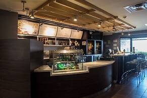 Courtyard by Marriott Nashville at Opryland