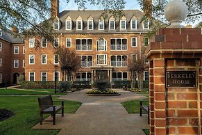Marriott's Manor Club at Ford's Colony