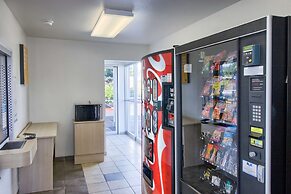 Motel 6 Everett, WA - North