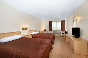 Inn at Lander, Travelodge by Wyndham