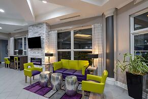 La Quinta Inn & Suites by Wyndham Birmingham Hoover