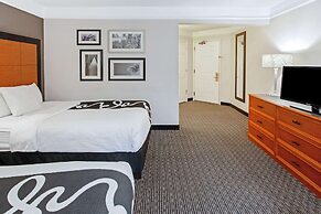La Quinta Inn & Suites by Wyndham Birmingham Hoover