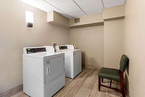 La Quinta Inn & Suites by Wyndham Denver Boulder-Louisville