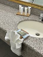 Country Inn & Suites by Radisson, Grand Rapids Airport, MI