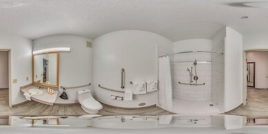 Country Inn & Suites by Radisson, Grand Rapids Airport, MI