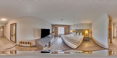 Country Inn & Suites by Radisson, Grand Rapids Airport, MI