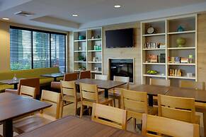 Country Inn & Suites by Radisson, Frederick, MD