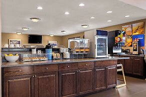 Comfort Inn Ludington near US-10