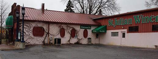 Holiday Inn Express Birch Run - Frankenmuth Area by IHG