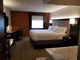 Holiday Inn Express Birch Run - Frankenmuth Area by IHG