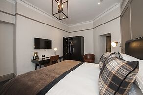 Macdonald Burlington Hotel