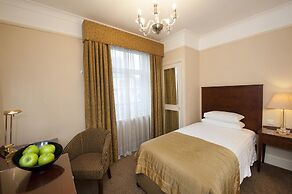 Macdonald Burlington Hotel