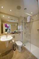 Macdonald Burlington Hotel