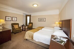 Macdonald Burlington Hotel