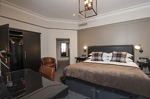 Macdonald Burlington Hotel