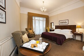 Macdonald Burlington Hotel