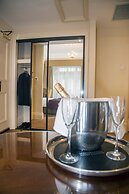 Macdonald Burlington Hotel