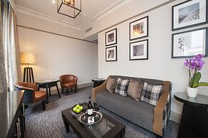 Macdonald Burlington Hotel