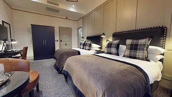 Macdonald Burlington Hotel