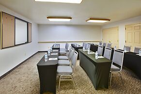 Homewood Suites by Hilton Newark-Cranford
