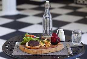 Jamaica Palace Hotel