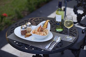 Jamaica Palace Hotel