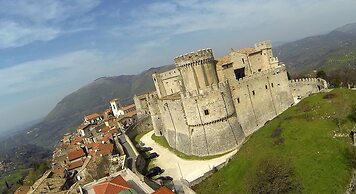 Castello Orsini Hotel
