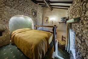 Castello Orsini Hotel
