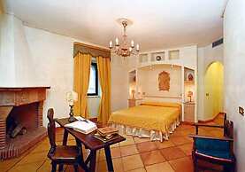 Castello Orsini Hotel