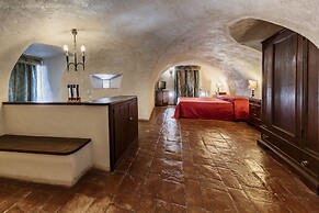 Castello Orsini Hotel