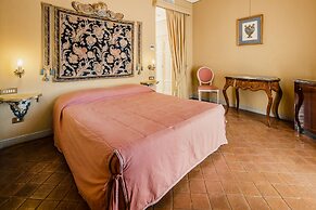 Castello Orsini Hotel