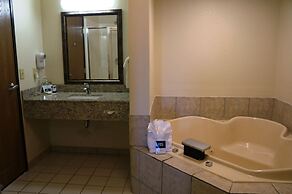 AmericInn by Wyndham Baldwin