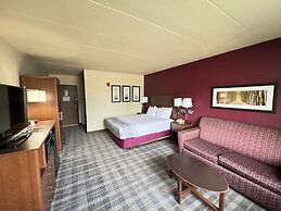 AmericInn by Wyndham Baldwin