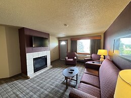 AmericInn by Wyndham Baldwin
