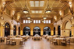 Renaissance Minneapolis Hotel, The Depot