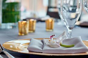 Renaissance Minneapolis Hotel, The Depot