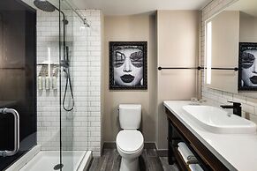 Renaissance Minneapolis Hotel, The Depot