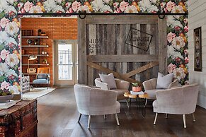 Renaissance Minneapolis Hotel, The Depot