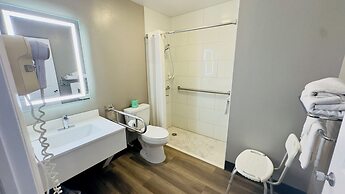 Motel 6 McGraw, NY - Cortland