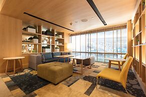 Holiday Inn Bangkok by IHG