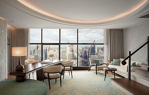 Holiday Inn Bangkok by IHG