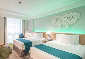Holiday Inn Bangkok by IHG