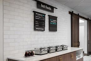 Holiday Inn Wichita East I-35 by IHG