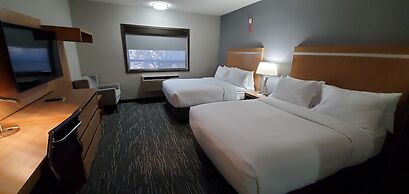 Wingate by Wyndham Lethbridge