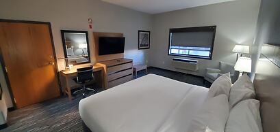 Wingate by Wyndham Lethbridge