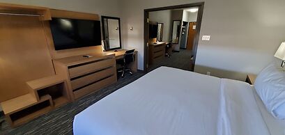 Wingate by Wyndham Lethbridge