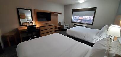 Wingate by Wyndham Lethbridge