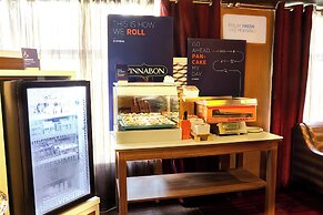 Holiday Inn Express and Suites Vineland Millville by IHG