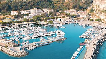 ananea Tropea Yachting Resort